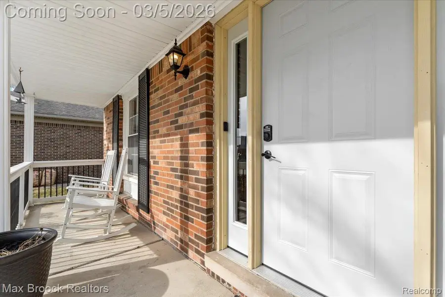 20237 Southampton Drive, Livonia, MI 48152 - #3