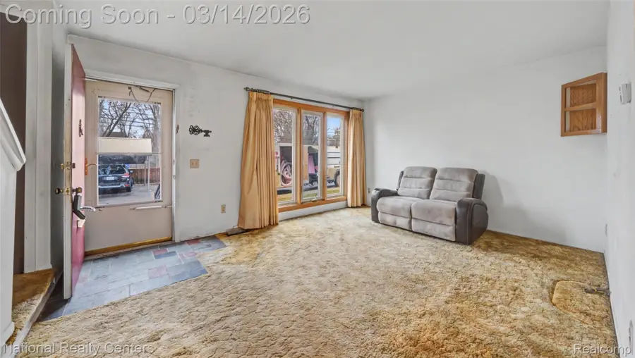 90 Willow Way, Waterford, MI 48328 - #2