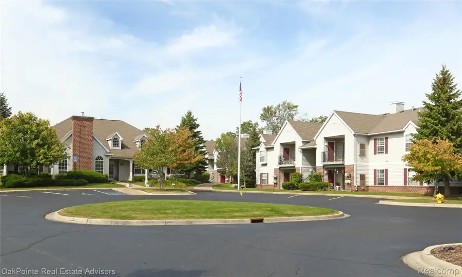 6101 Selby Street, Flint, MI 48505 - #2