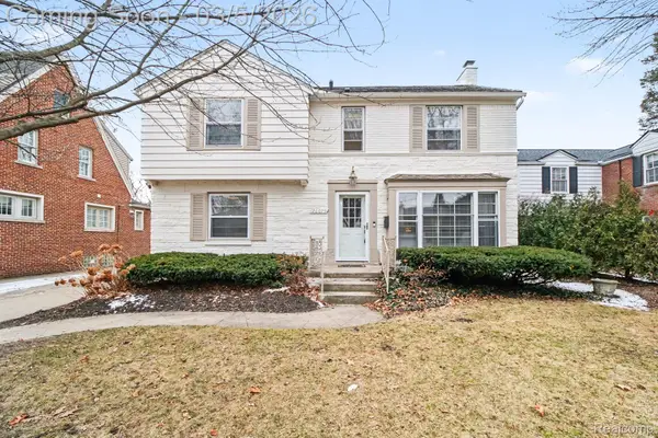 26079 York Road, HuntingtonWoods, MI 48070