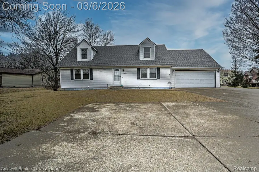 44694 Geddes Road, Canton, MI 48188 - #2