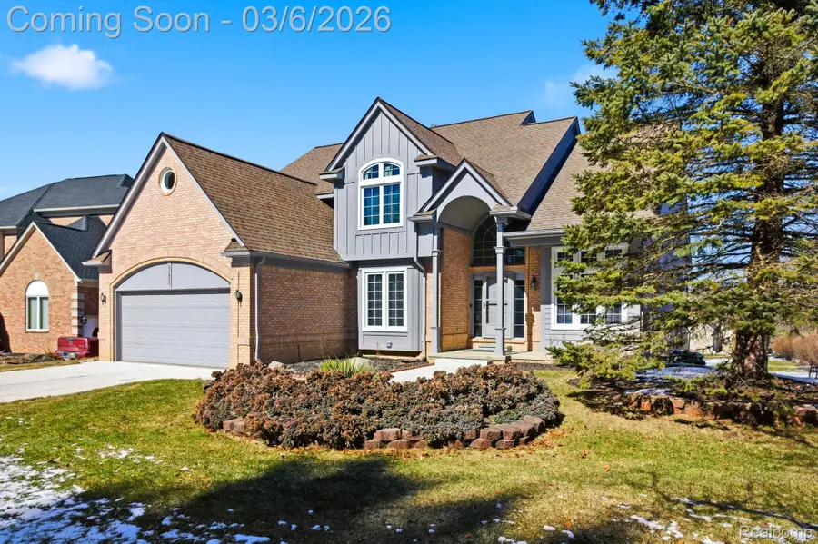 47830 Forest Court, Northville, MI 48168 - #3