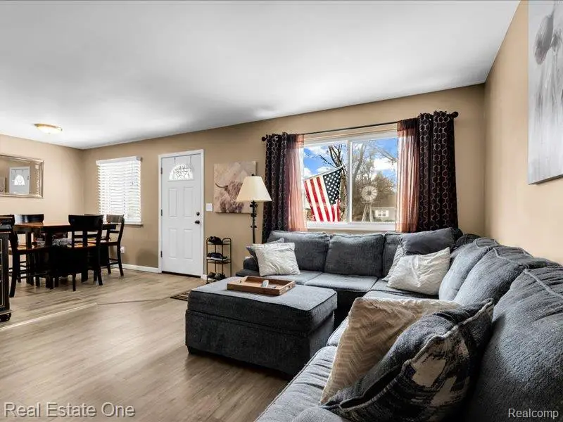 8242 Russell Street, Shelby, MI 48317 - #3