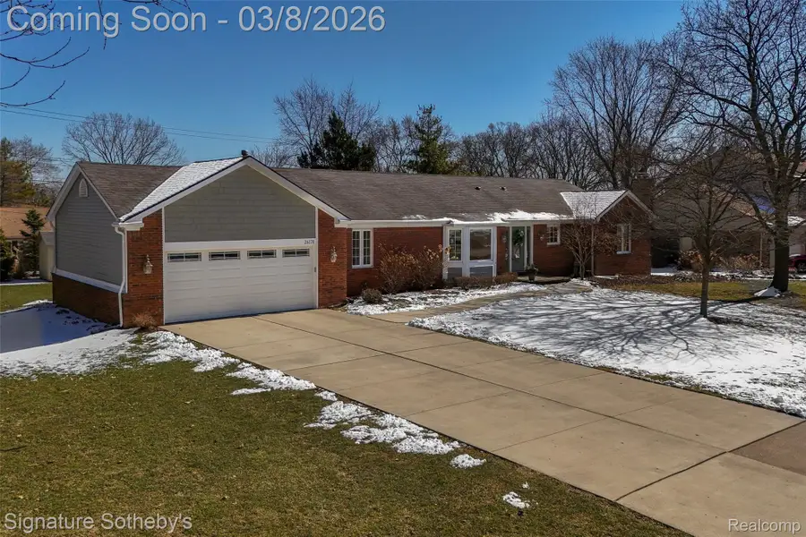 26170 Steele Road, Farmington, MI 48331 - #2