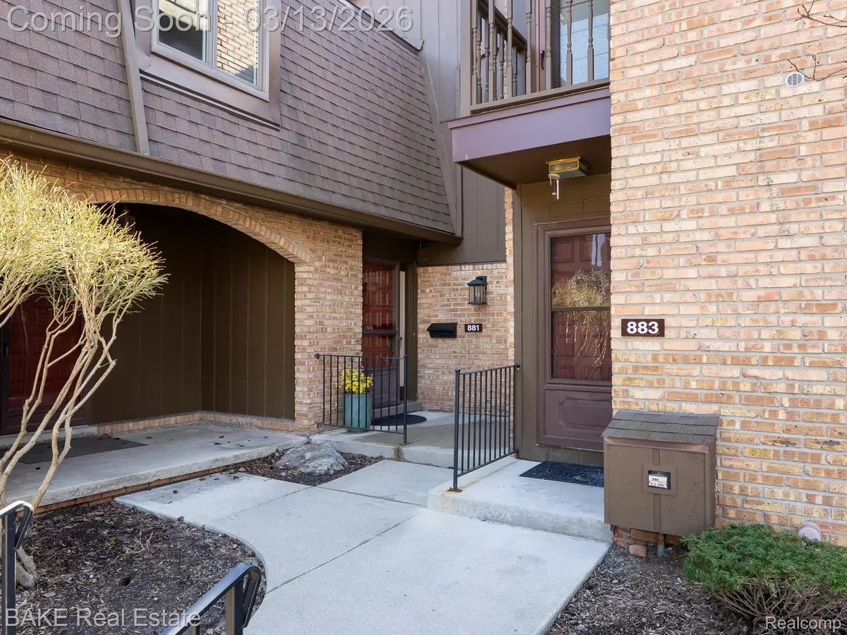 881 Greenhills Drive, Ann Arbor, MI 48105 - #1