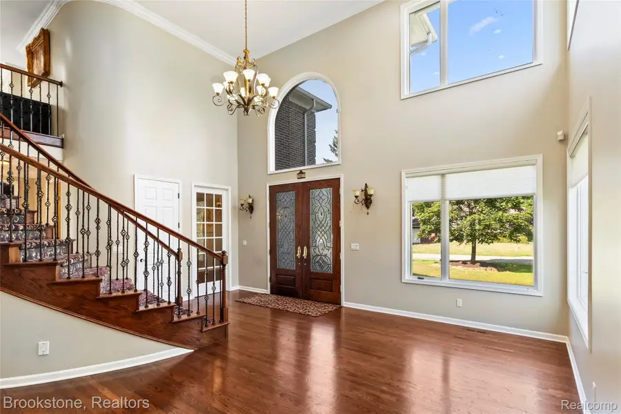 2115 Aldwin Drive, West Bloomfield, MI 48324 - #3