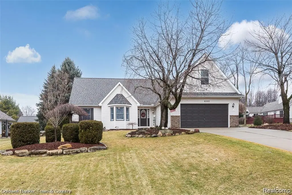 6322 E Horseshoe Trail, Linden, MI 48451 - #1