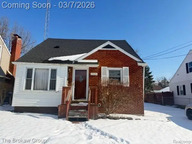 1555 Bradley Avenue, Flint, MI 48503 - #1