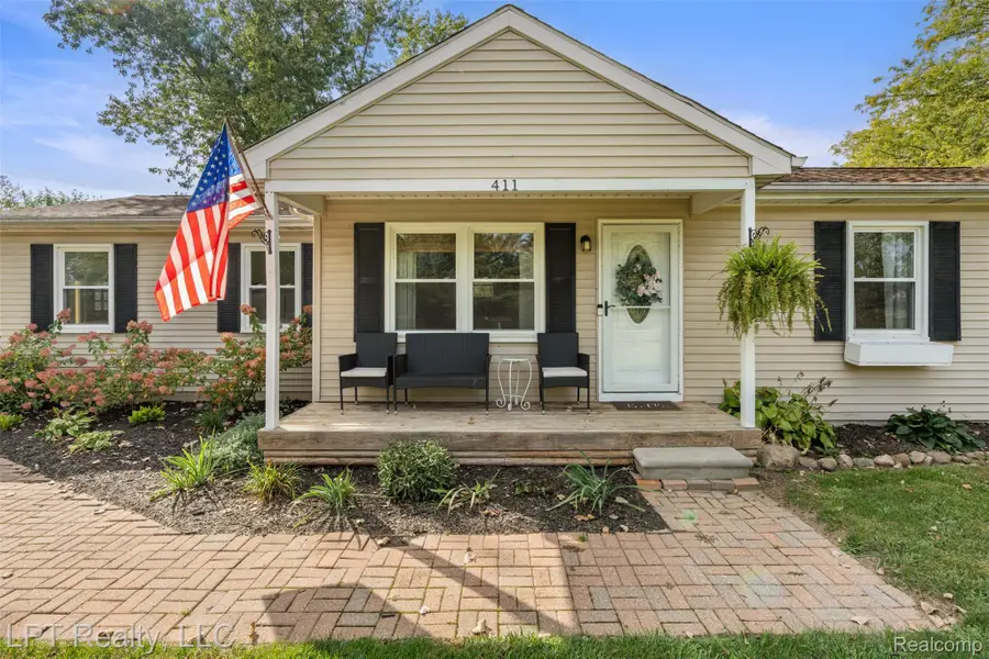 411 Fowlerville Road, Fowlerville, MI 48836 - #3