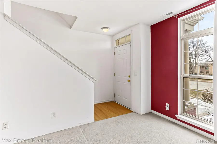 3086 Camden Drive, Troy, MI 48084 - #3