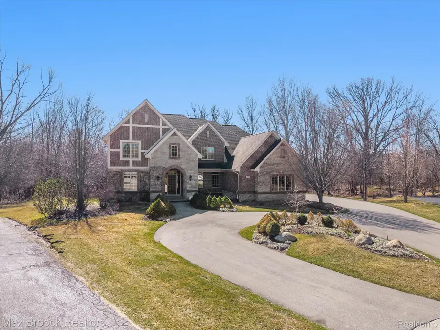 30410 Stonegate Drive, Franklin, MI 48025 - #3