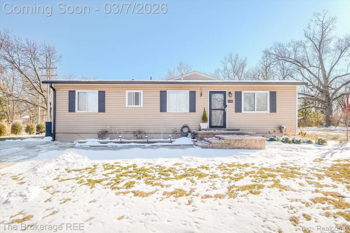 4405 Green Lake Road, West Bloomfield, MI 48323 - #1