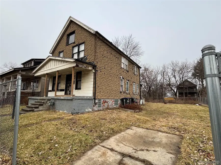6026 Cooper Street, Detroit, MI 48213 - #2