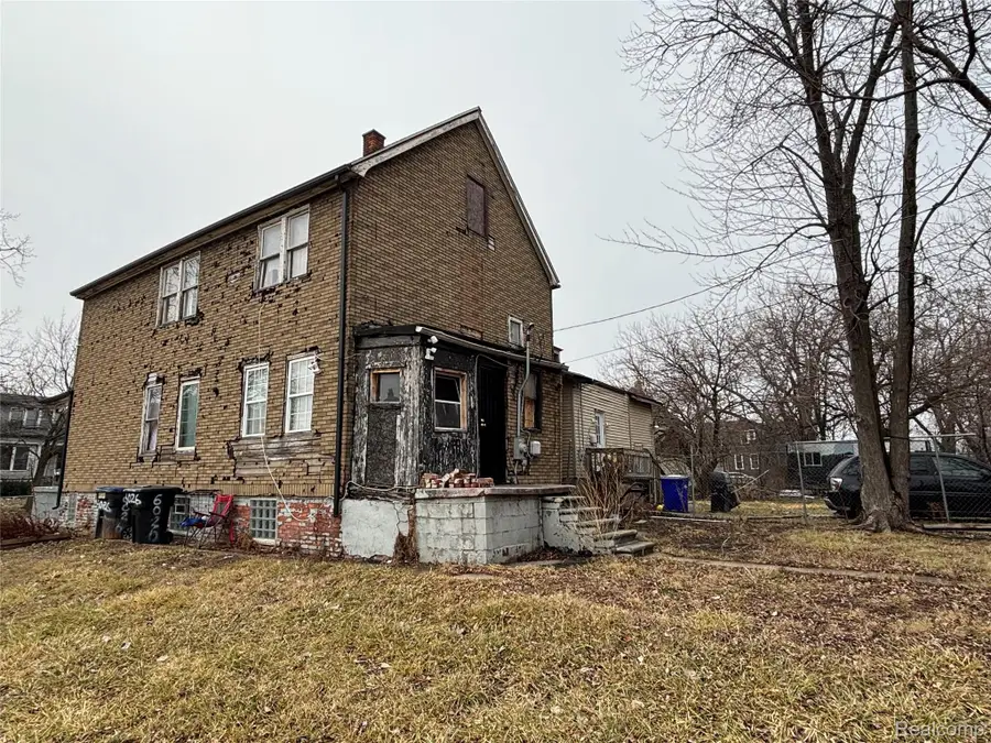 6026 Cooper Street, Detroit, MI 48213 - #3