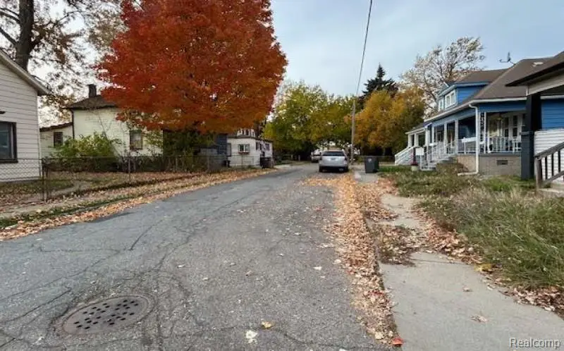 26 W Benson Street, Ecorse, MI 48229 - #3