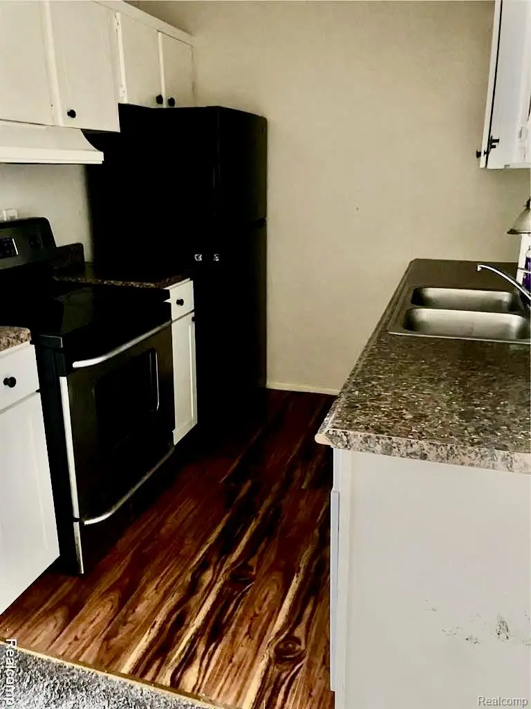 26740 Joy #8, Redford, MI 48239 - #2