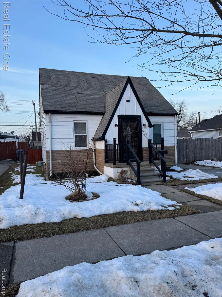 7535 Meadow Avenue, Warren, MI 48091 - #2