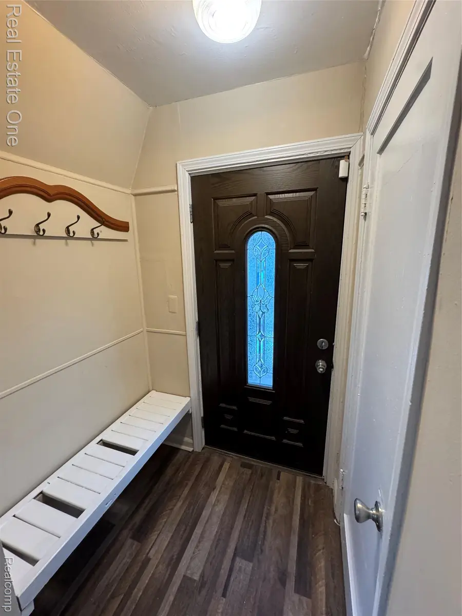 7535 Meadow Avenue, Warren, MI 48091 - #3