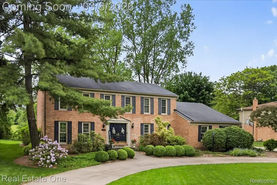 1145 Hickory Hill Drive, Rochester Hills, MI 48309 - #2