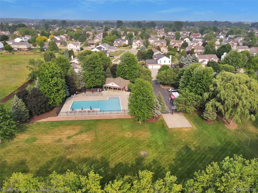 17796 Crystal River Drive, Macomb, MI 48042 - #2