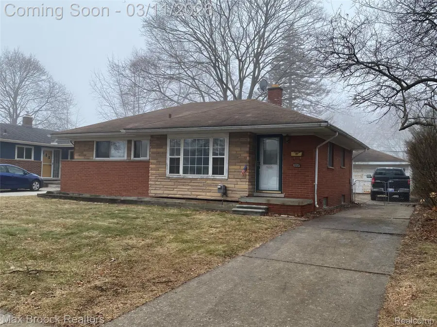 1723 Cresthill Avenue, Royal Oak, MI 48073 - #2