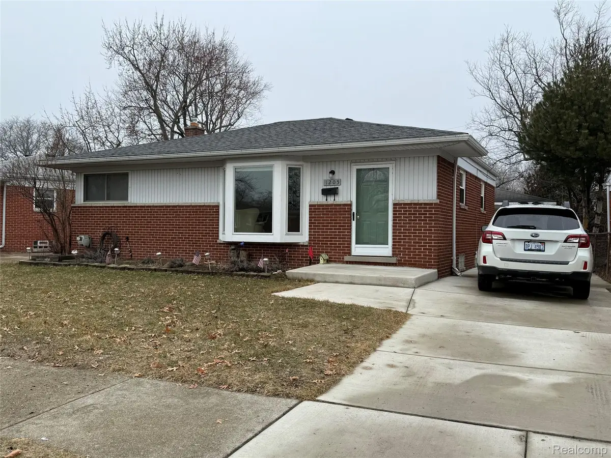 1205 Jenifer Avenue, Madison Heights, MI 48071 - #1