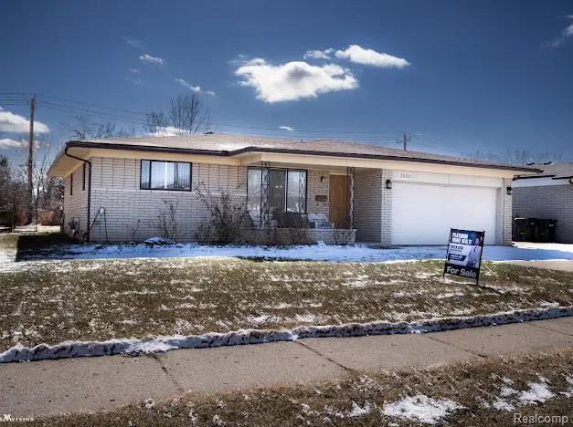 3650 Veronica Drive, Sterling Heights, MI 48310 - #2