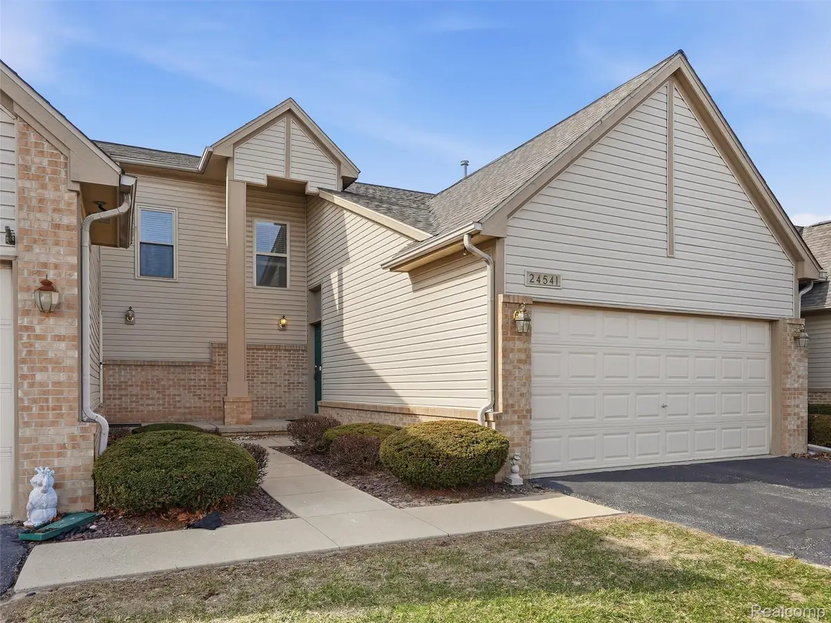 24541 Pine Village Boulevard #54, Oak Park, MI 48237 - #1