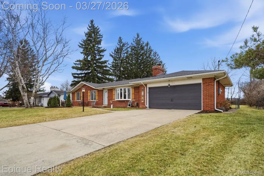 8102 Dungarvin Drive, Grand Blanc, MI 48439 - #2