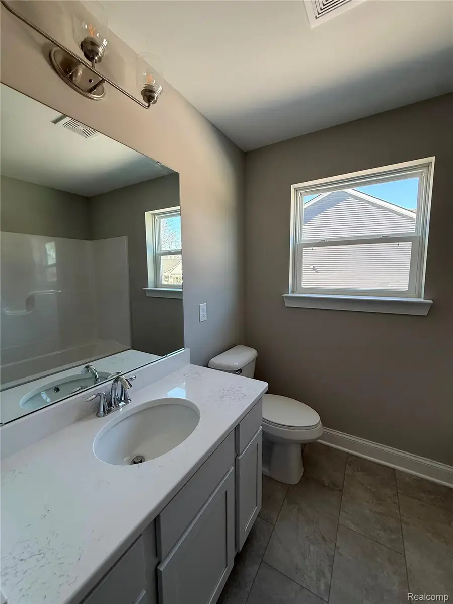 1085 Camellia Circle #32, Howell, MI 48843 - #3