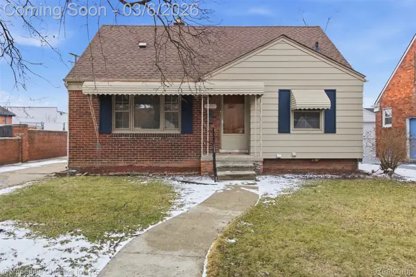 23041 Roanoke Avenue, OakPark, MI 48237