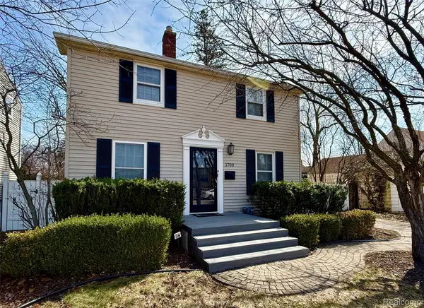 1700 Linwood Avenue, RoyalOak, MI 48067