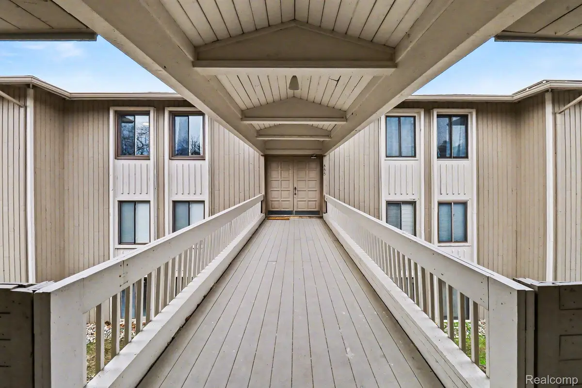 855 Cliffs Drive #303C, Ypsilanti, MI 48198 - #1