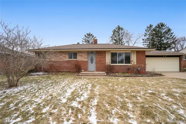 1339 Edgeorge Street, Waterford, MI 48327