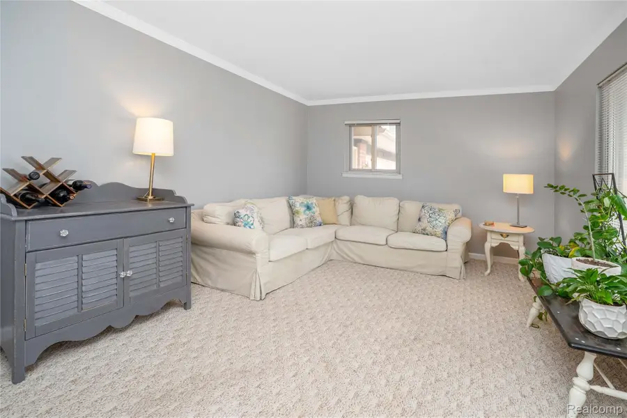 1339 Edgeorge Street, Waterford, MI 48327 - #3