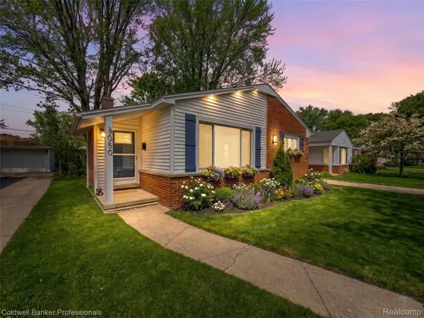 3050 Sylvan Drive, RoyalOak, MI 48073