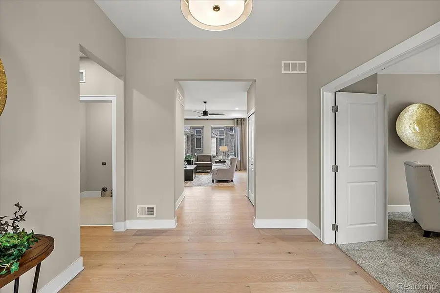 56667 Via Bellano #32, Macomb, MI 48042 - #3