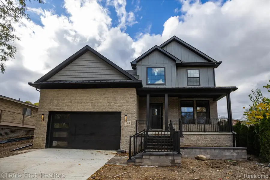 924 Carrington Drive, Northville, MI 48167 - #2