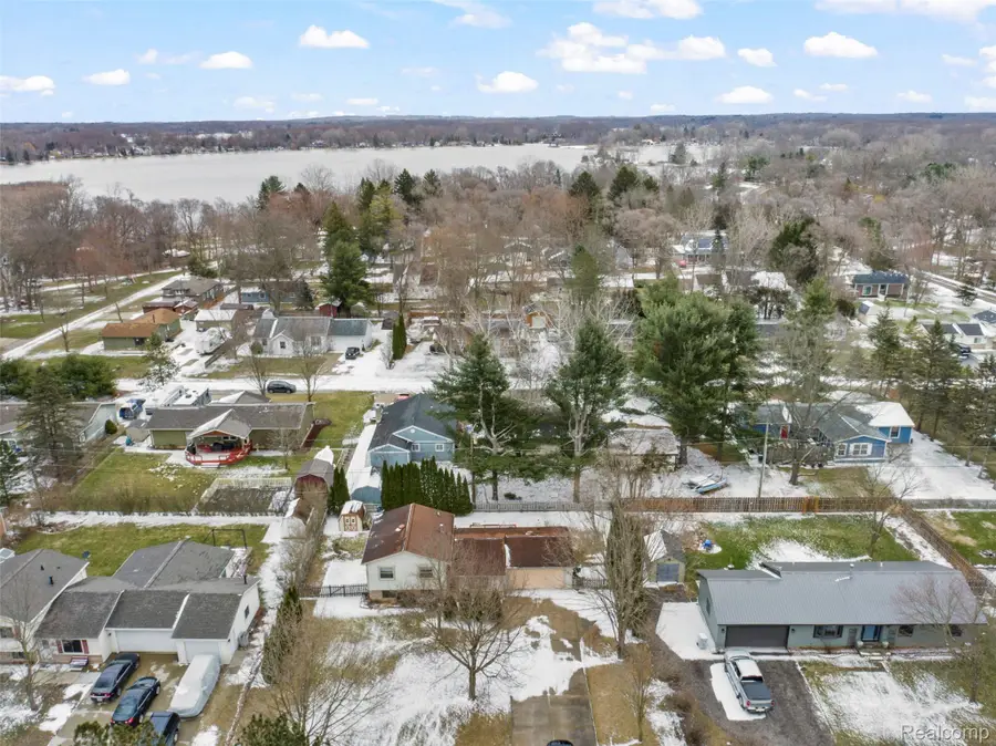 3778 Ponchartrain Drive, Pinckney, MI 48169 - #2