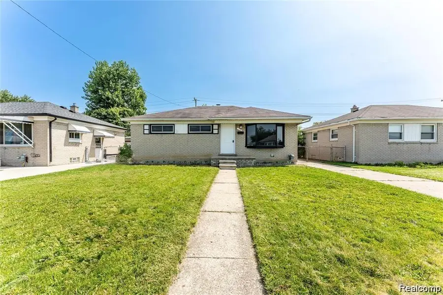 25184 Pattow Street, Roseville, MI 48066 - #2
