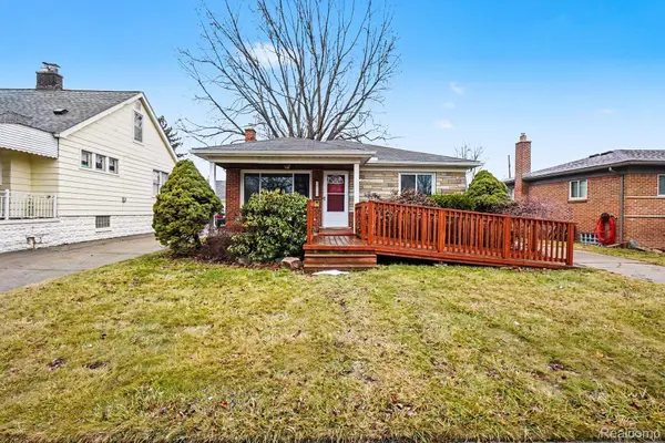 22510 Lincoln Street, StClairShores, MI 48082