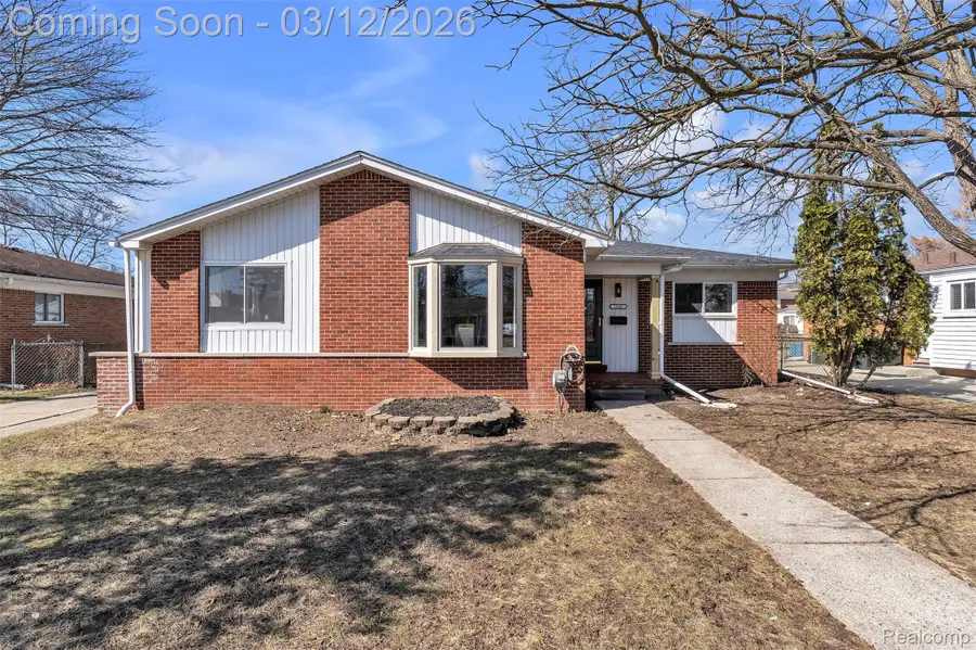 19261 Osmus Street, Livonia, MI 48152 - #3