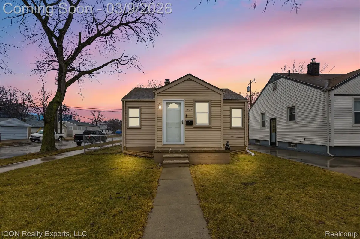 1807 Hanford Avenue, Lincoln Park, MI 48146 - #1