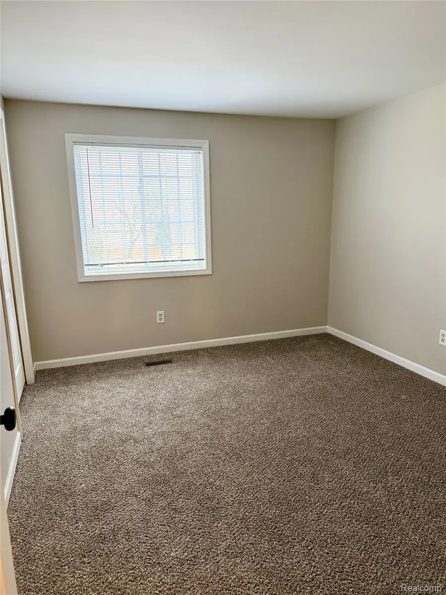 16006 Terrace Village Drive, Taylor, MI 48180 - #2