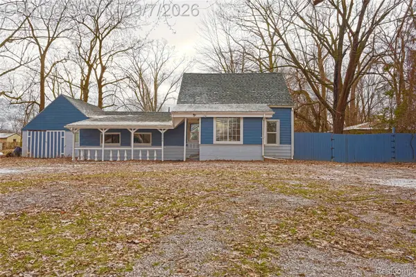 20500 Mckishnie Street, ClintonTownship, MI 48035