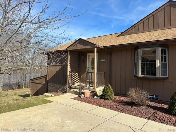 11783 Shenandoah Drive #1, SouthLyon, MI 48178