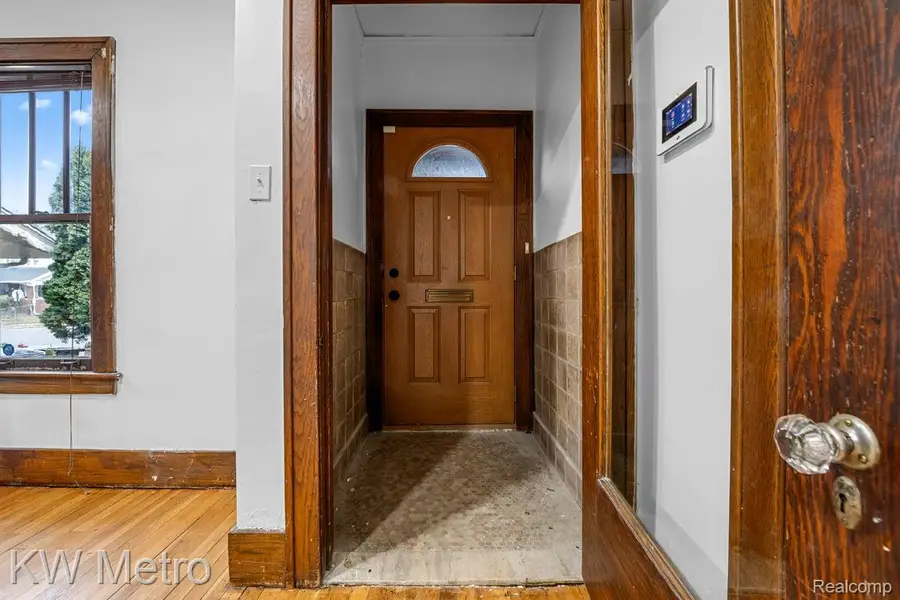 712 Chalmers Street, Detroit, MI 48215 - #2