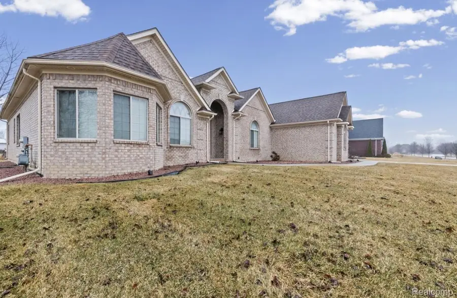 28796 Liparoto Boulevard, Flat Rock, MI 48134 - #3