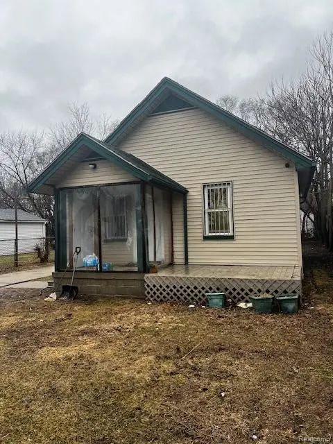 6083 Rosemont Avenue, Detroit, MI 48228 - #2