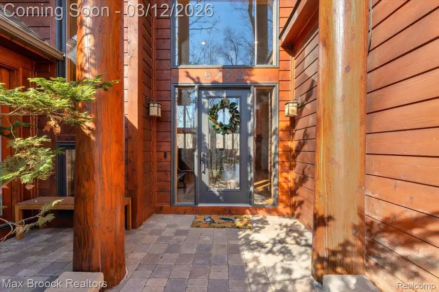 5970 Lynne Hollow Drive, Commerce Township, MI 48382 - #2